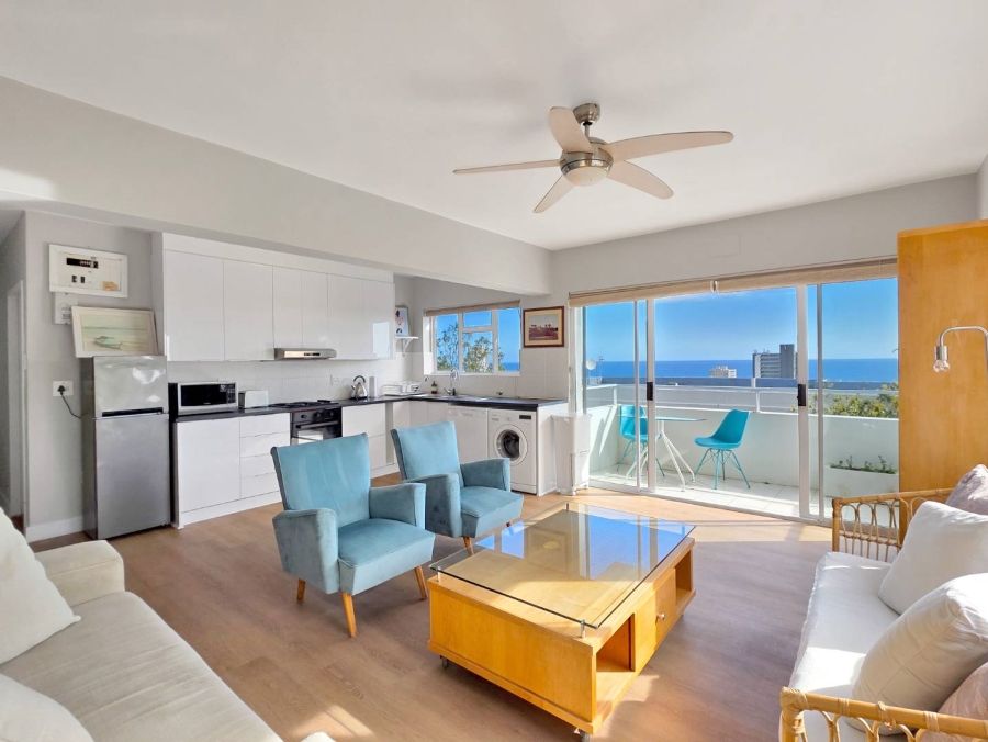To Let 2 Bedroom Property for Rent in Sea Point Western Cape